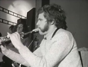 Screenshot from 'Eero Koivistoinen - muusikko'